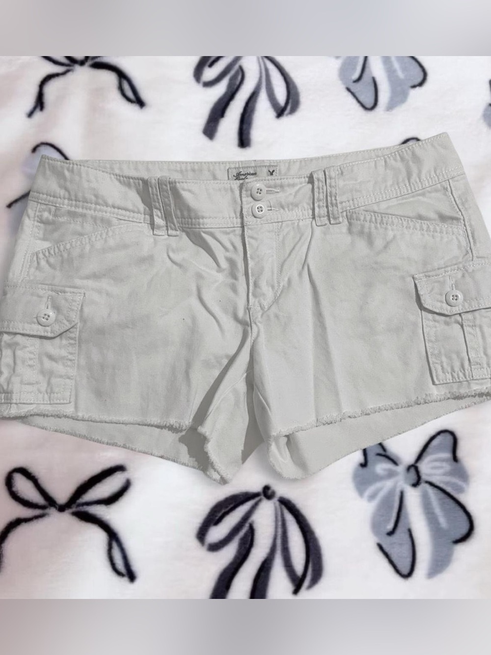 American Eagle Outfitters White Cargo-Style Jean Shorts